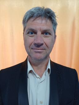 ROBERT BRAGADIREANU